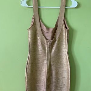 NEW Authentic Herve Leger Body Dress.